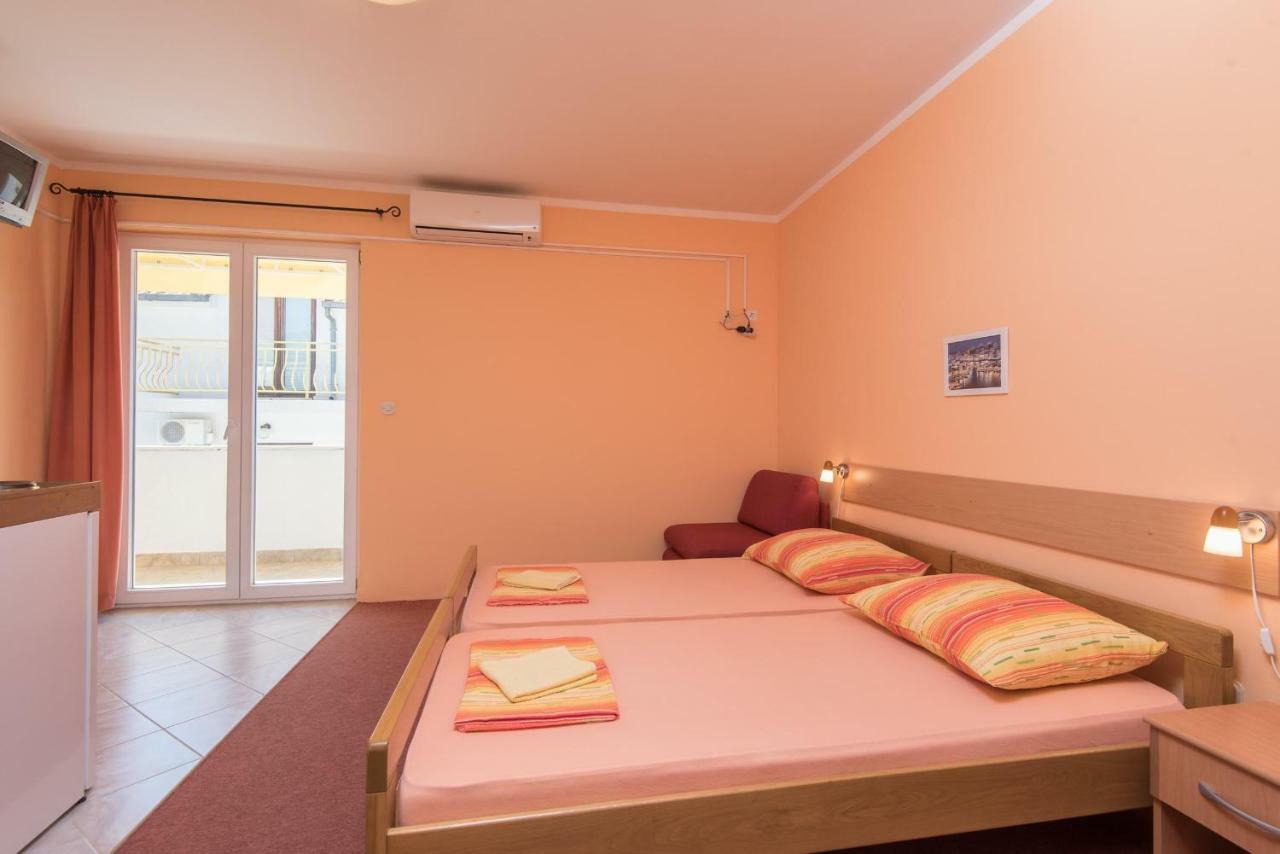 Apartmani Villa Lidija Orebić Kültér fotó